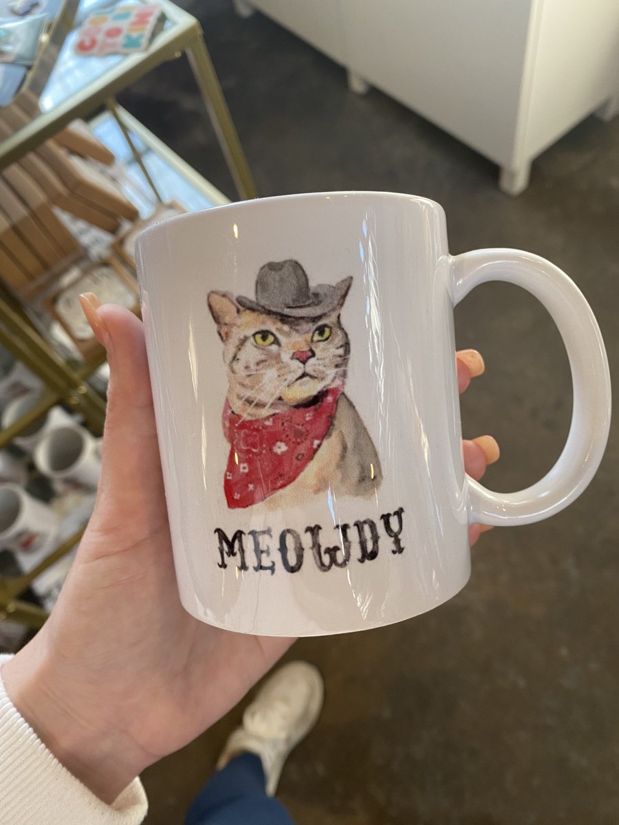itskathryndunn's tweet photo. yall i cannot get over this coffee mug i- https://t.co/O2vo1DNbhl