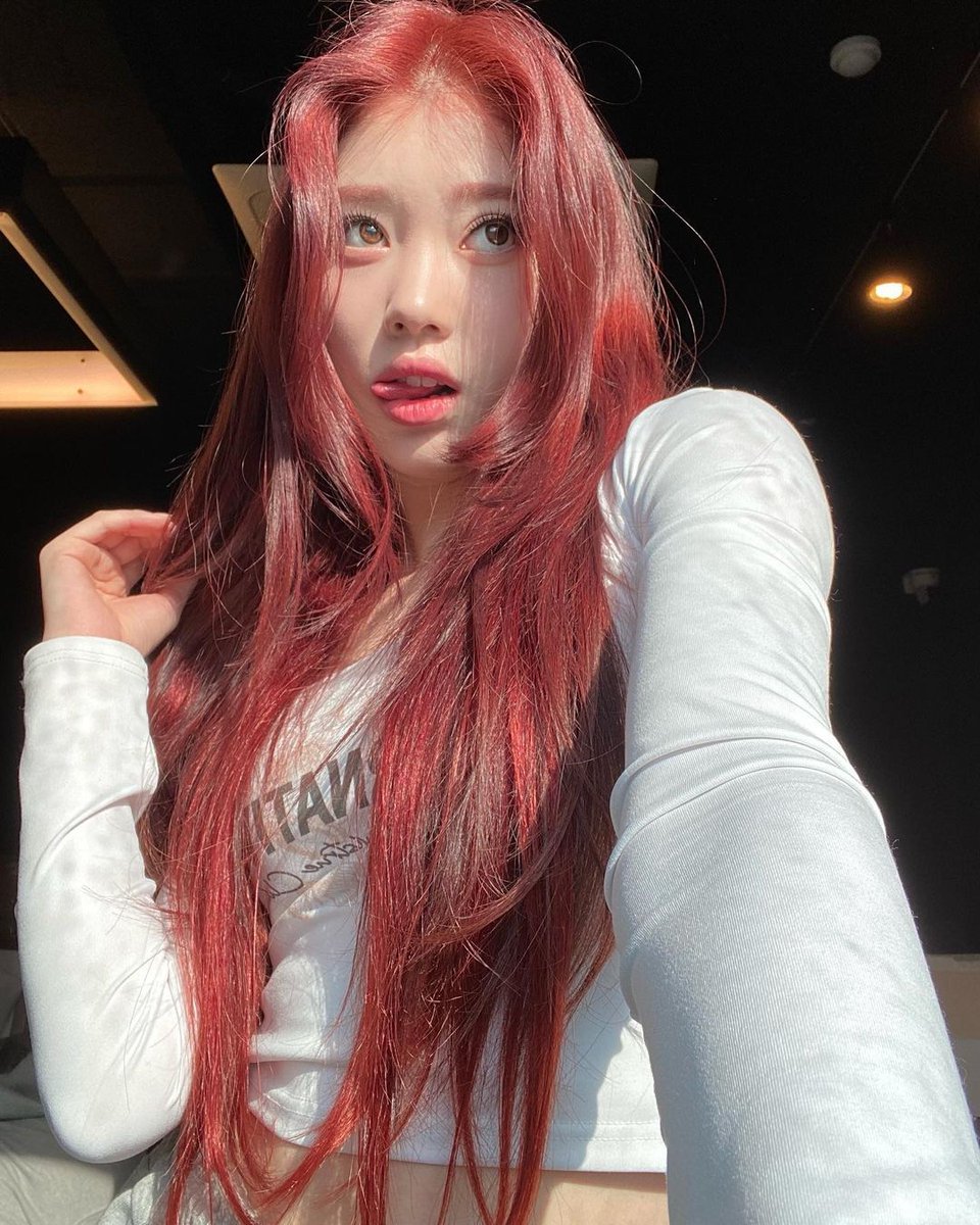 xiaotingchile's tweet image. ¡Hola! Somos @xiaotingchile, fanbase chilena dedicada a SHEN #XIAOTING miembro del grupo @official_kep1er
— Parte de : @kep1erchile
¡Síguenos para tener más información sobre Xiaoting!