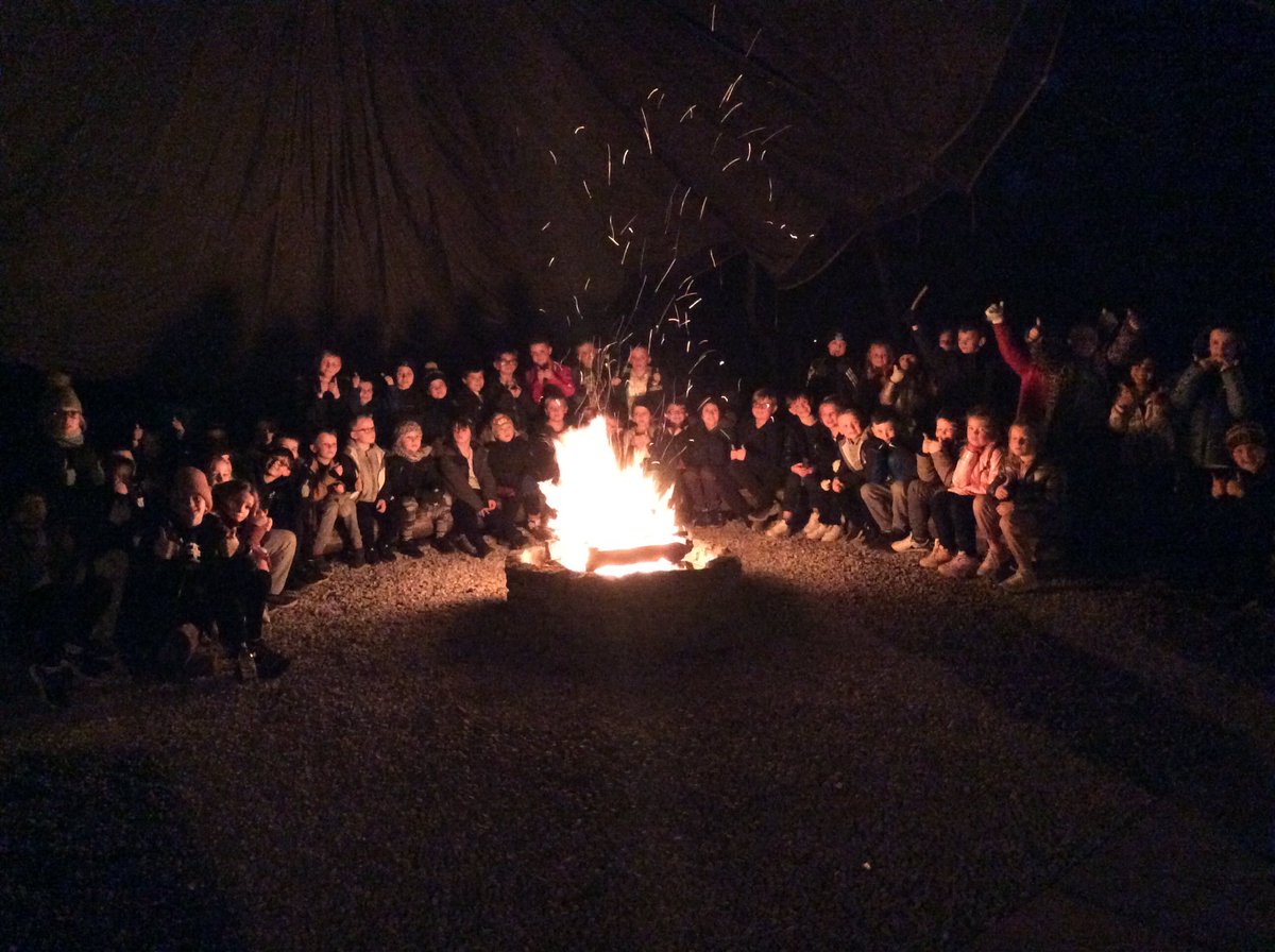 StJosephU's tweet photo. Year 3/4 have had a fabulous first day at Barnstondale and are all happy and tucked up in bed ☺️ https://t.co/k11vaks9kv