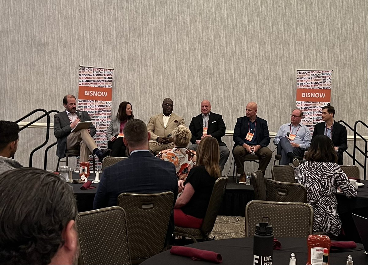 buildupdtjax's tweet photo. Great State of the Market presentation this morning by @Bisnow with @FranklinST_llc @JAXPartnership @risedev #chaseproperties @PattilloRE #keyinternational #dtjax #buildupdowntown https://t.co/5srMVCUrLD
