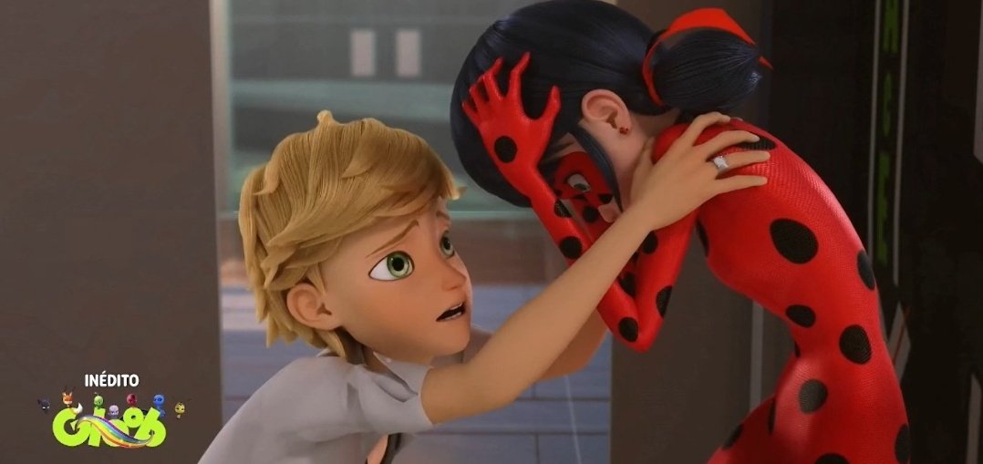 marcysolomia's tweet photo. voy a empezar a subtitular strike back, comenten para avisarles o pasarles el episodio cuando lo termine <3 me ayudarían mucho dando rt a esto, ya saben

#MLBS4Finale #MLBS4Spoilers #MiraculousSeason4Finale https://t.co/cD7ugCxEZh