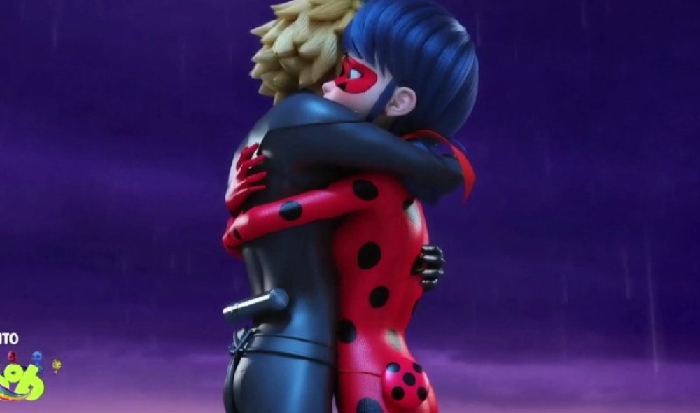 marcysolomia's tweet photo. voy a empezar a subtitular strike back, comenten para avisarles o pasarles el episodio cuando lo termine <3 me ayudarían mucho dando rt a esto, ya saben

#MLBS4Finale #MLBS4Spoilers #MiraculousSeason4Finale https://t.co/cD7ugCxEZh