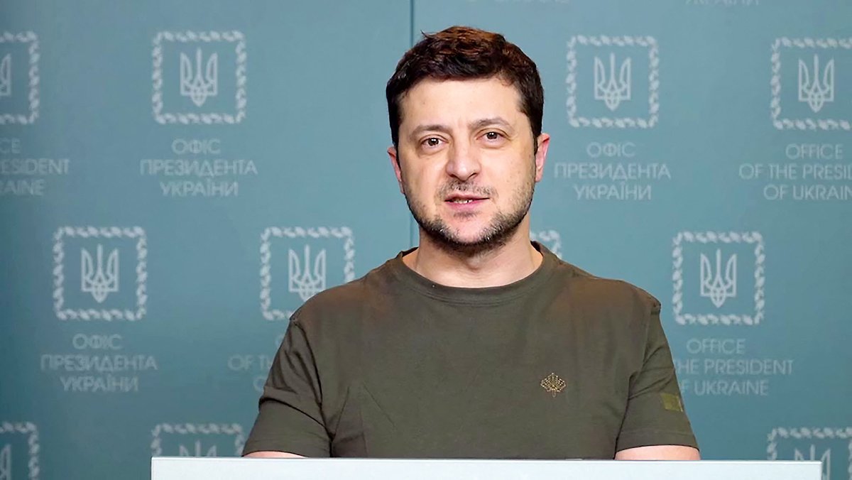tvanouvelles's tweet photo. Le président ukrainien, Volodymyr Zelensky, devrait prononcer une allocution devant le Parlement canadien mardi à 11h15 https://t.co/ALv3gU36zr https://t.co/eM1T5mAhZy