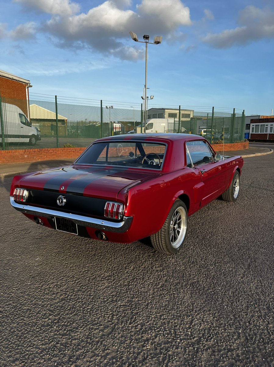 landroid_ltd's tweet photo. Mustang from Landroid? Not only Defenders here! Light renovation to a returning customers summer weekend drive. Given the Landroid touch. https://t.co/pcbXaXIJcI