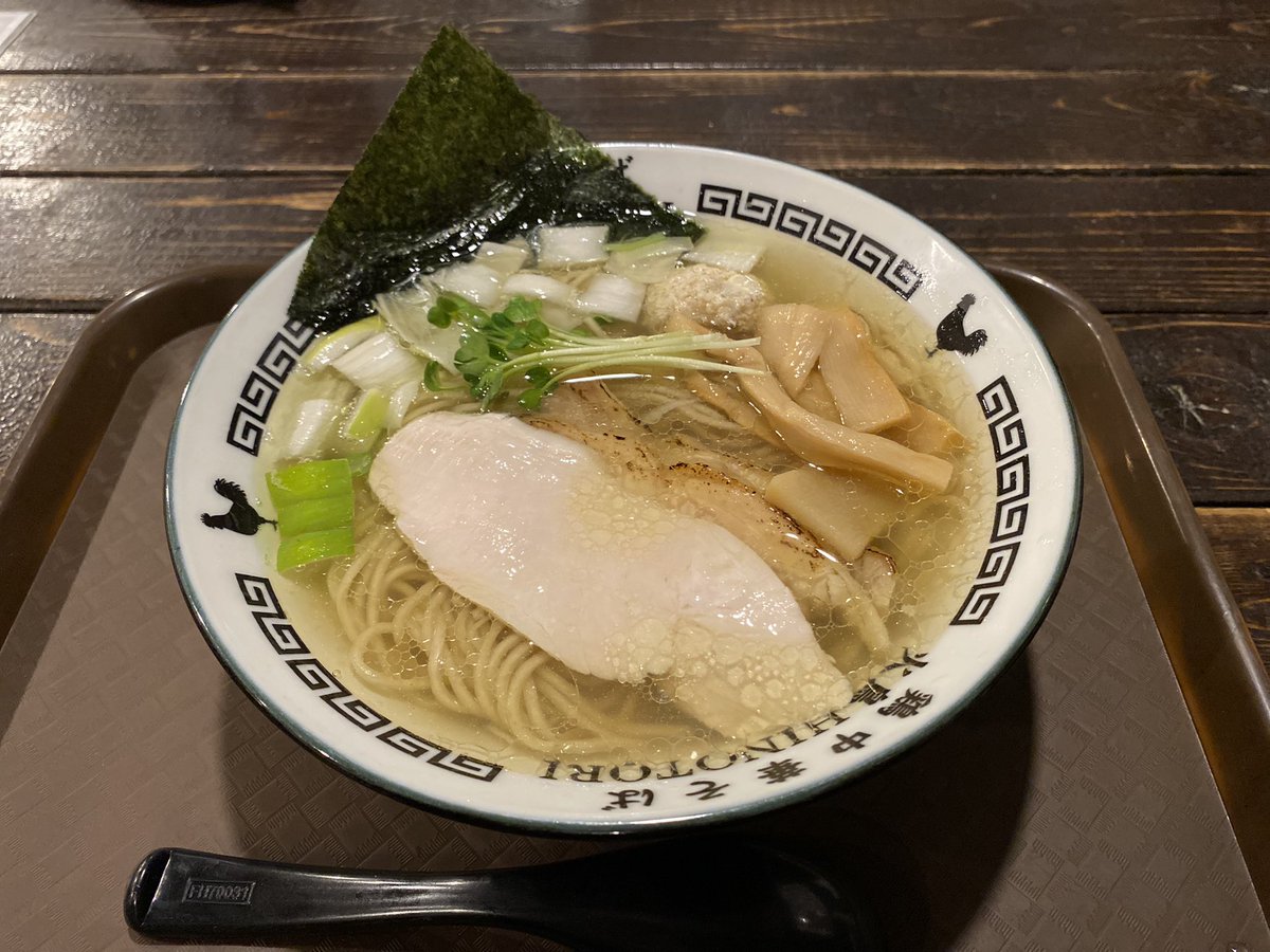bunsuilay's tweet photo. 週末の天気が悪く、テンションダダ下がり...朝ラーで誤魔化すw
#朝ラー
#ラーメン https://t.co/pfZnNjlVl0
