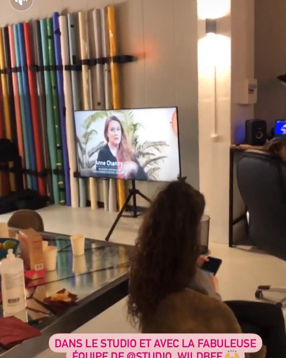 anne_chantry's tweet photo. Quelle journée !  
Présenter un webinaire de 2h15 en direct sur les maisons de naissance. Quel plaisir d’avoir partagé de la science sur ce sujet. 
Bravo aux invitées pour la qualité des échanges lors de la table ronde ! 
@Coll_SageFemme @ Clara Rollet @Adriengantois https://t.co/6Zxz6UqvJH