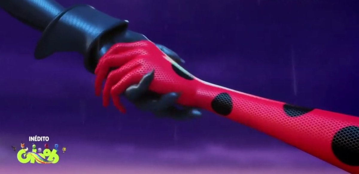 MarietaMcesarie's tweet photo. "Tu compañero fiel" 🐱♥️🐞

#MLBS4Finale  #MLBS4Spoilers #MiraculousSeason4Finale https://t.co/CwEOIdcPiP