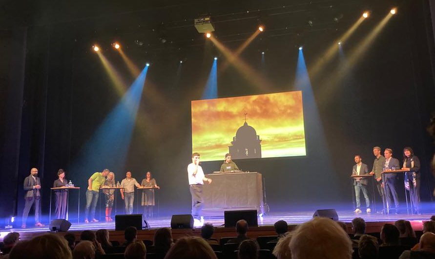 Lijsttrekker <a href="/PattyWolthof/">Patty Wolthof</a> bij de #Stadsdialoog: “De VVD gelooft heilig in de markt. Maar de markt werkt duidelijk niet voor Zwollenaren die een betaalbare woning zoeken. We moeten weg van de woningmarkt en terug naar echte volkshuisvesting.”