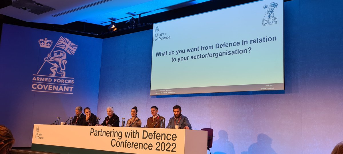 KeighleyMike's tweet photo. Today was all about reconnecting with the @DRM_Support agenda and networking with some amazing, like minded employers of Reservists, Veterans and Spouses. Oh and listening to the awesome Sir Ranulph Fiennes 😃👍😃 #PwD2022 @Bruneluni https://t.co/4ndGBeVTUV