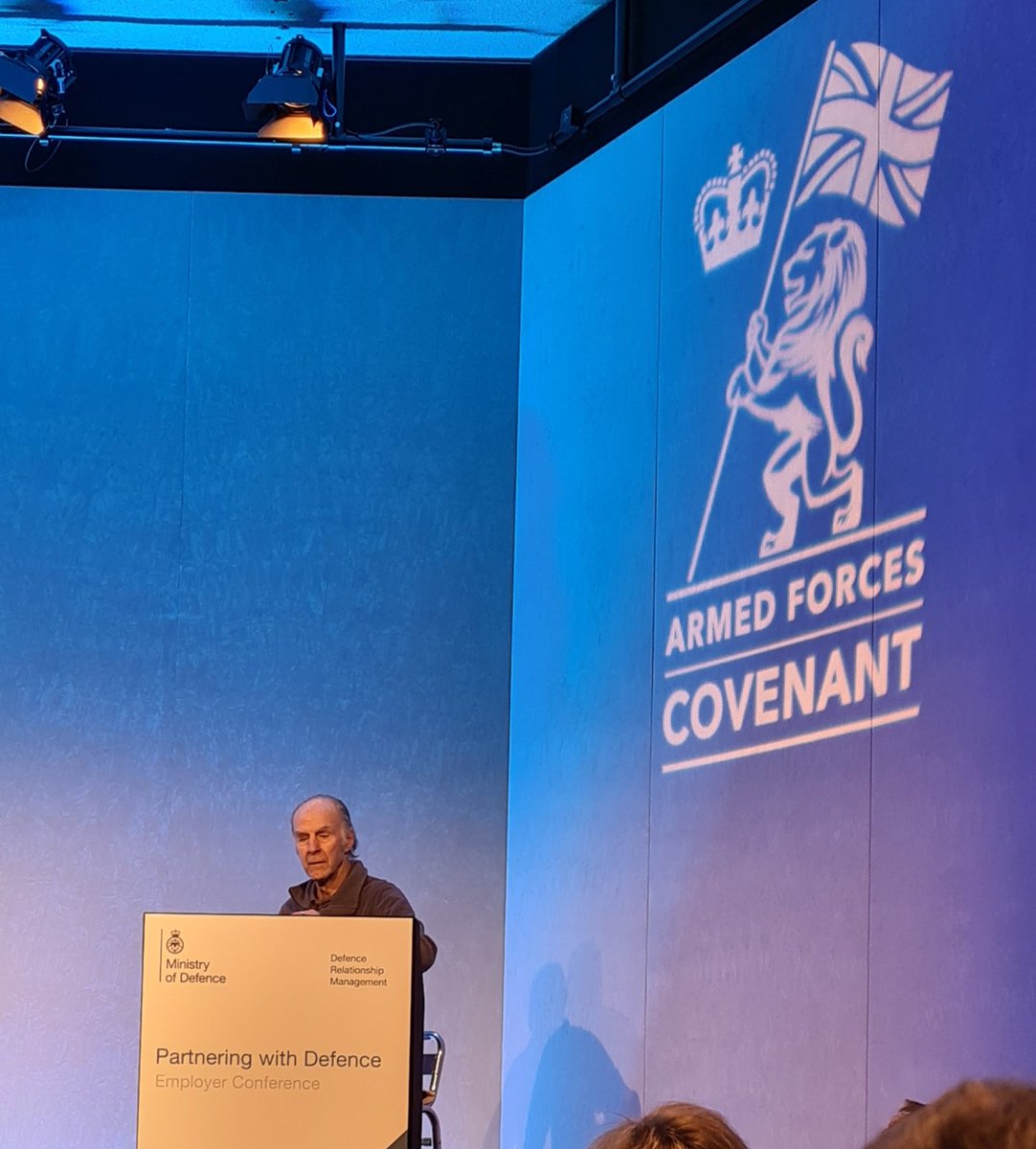 KeighleyMike's tweet photo. Today was all about reconnecting with the @DRM_Support agenda and networking with some amazing, like minded employers of Reservists, Veterans and Spouses. Oh and listening to the awesome Sir Ranulph Fiennes 😃👍😃 #PwD2022 @Bruneluni https://t.co/4ndGBeVTUV