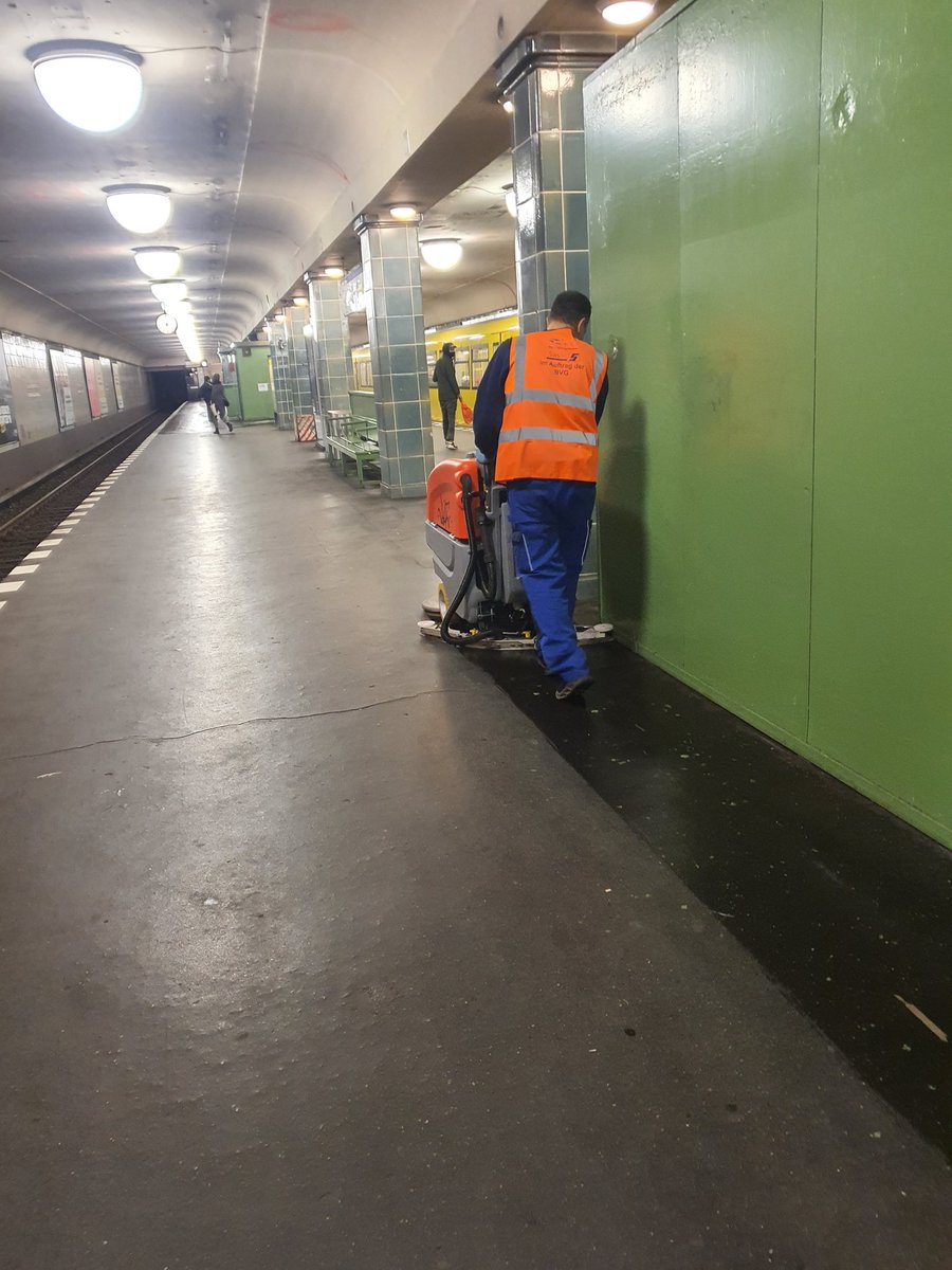 AventuraObscura's tweet photo. Mad respect to this man given the Sisyphean task of cleaning Schönleinstr every night https://t.co/qccFxCI2Al