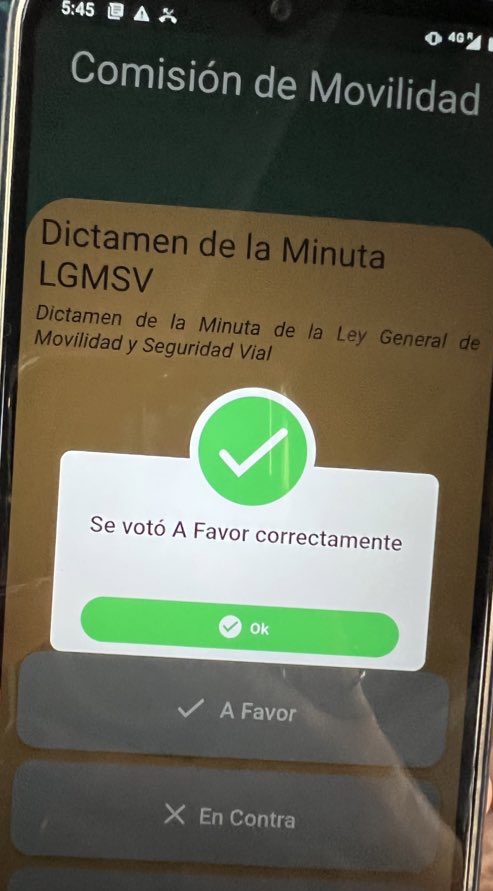Listo, en la <a href="/MovilidadCom/">comision de 🚶‍♀️🚲 🚌 🚙</a> de la que formo parte hemos aprobado la Ley General de Movilidad y Seguridad Vial. Mi voto a FAVOR #LeyMovilidadSegura