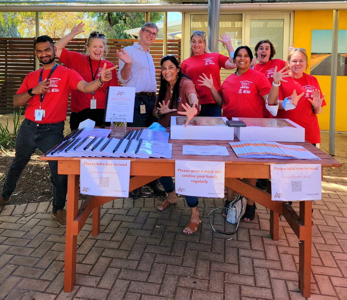 ANZDATARegistry's tweet photo. As a part of the @worldkidneyday celebrations, Our Executive Director @NephMcDonald received the Cultural Bias report from @Keliyari13 of @NIKTTaskforce. @LowitjaInstitut @UniofAdelaide @TSANZ_txsoc @KidneyHealth @KenWyattMP @shilpa_jes https://t.co/MxOBfqFGFX