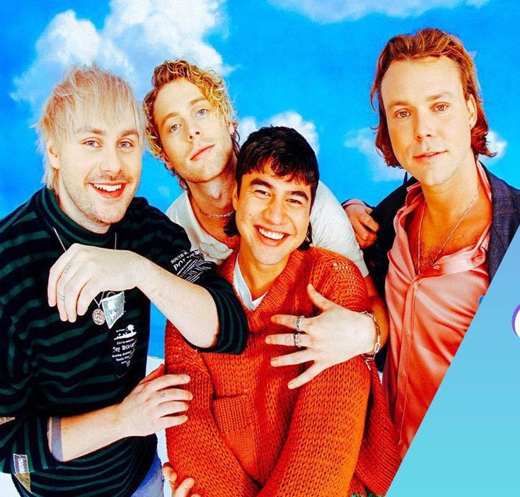 valntynes's tweet photo. Hang on to moments like they'll never drift away
'Cause you'll never get to say goodbye

Stream #COMPLETEMESS by @5SOS If you want to feel alive <3

https://t.co/qj3ZQMjPXz https://t.co/9GUvyNmCzd