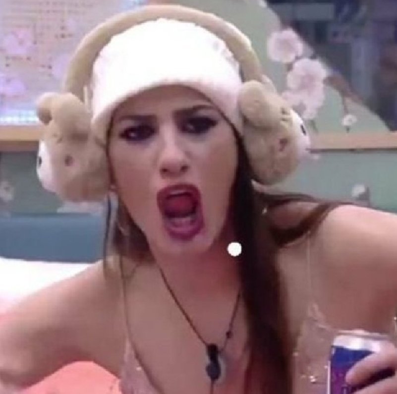 wanderwilde's tweet photo. - ¿Era Sara o Sandra? ¿Sandra, no? ¿Sara o Sandra? 
+ SOY TU PUTA MADRE 
#SecretGala8 #Secret10M #RepescaNissy https://t.co/bAmCQbGKDv