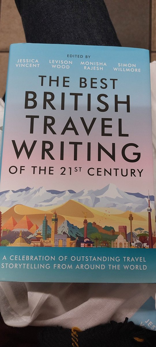 rosswclarke's tweet photo. Great to be at the launch of The Best British Travel Writing book @jessicagvincent. And fantastic to catch up with fellow @CardiffJomec @CMaglab alum @JPalfers whose article is one of the 30 epic travel stories in the anthology #cardifftrained #bbtwlaunch #bgtw https://t.co/Afnci28kSQ