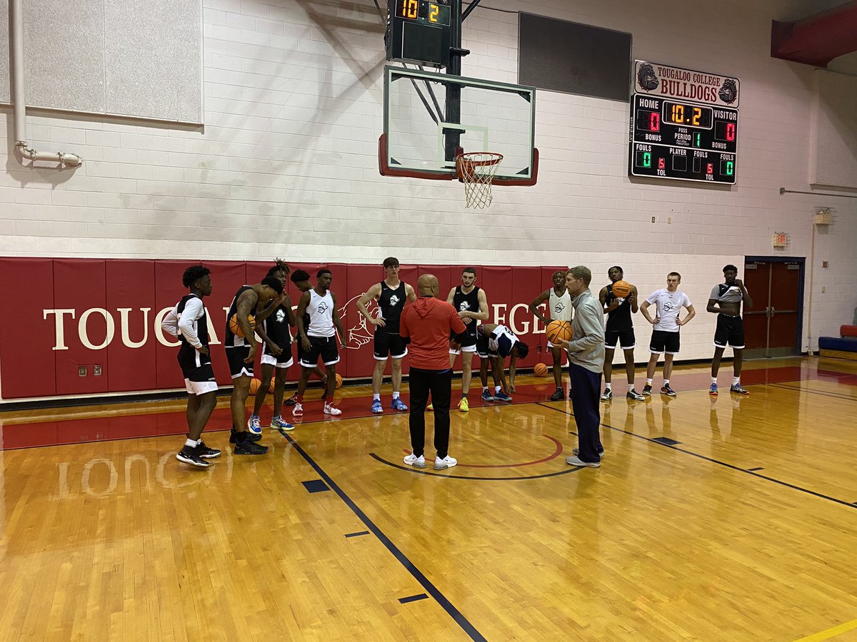 Dru Powell tweet media