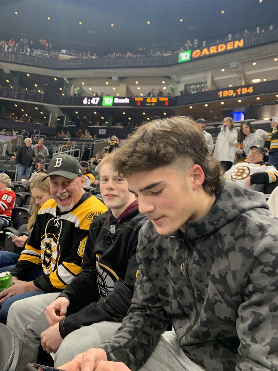 funflynns's tweet photo. What are the odds? Teammates sitting next to each other by chance...
#bostonbruins @MHSHOCKEY3 https://t.co/lYeQQOYnPr