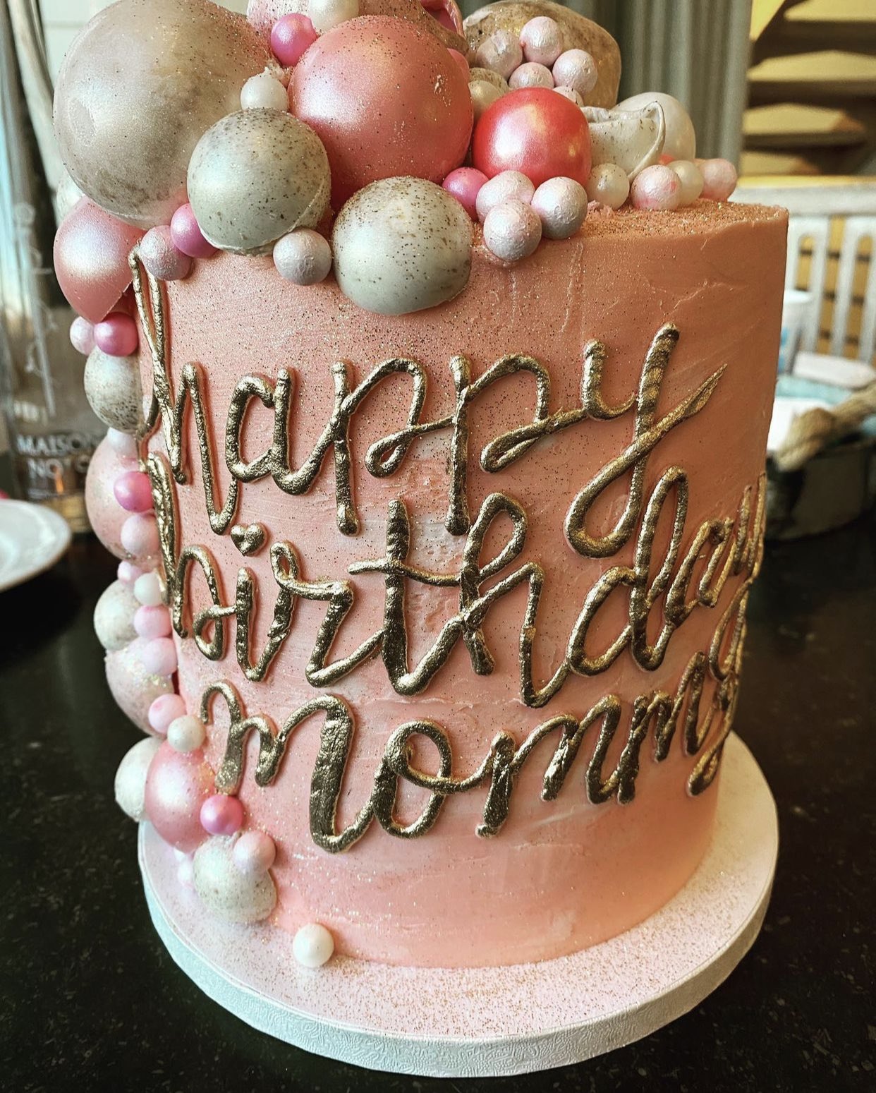 Carrie Underwood on Twitter: “Feeling loved this evening! Thanks for