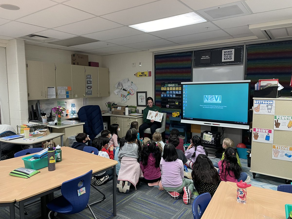 MrsPartyka's tweet photo. Walking through @NoviWoods again and seeing @dascher1267 @MrsDonberger and my first grade teacher, Mr. Kenrick was the BEST! #fullcircle #Novipride 💚
Thank you everyone for letting us visit and share some great stories with your classes! #readingisleading https://t.co/9ts1euMg9e