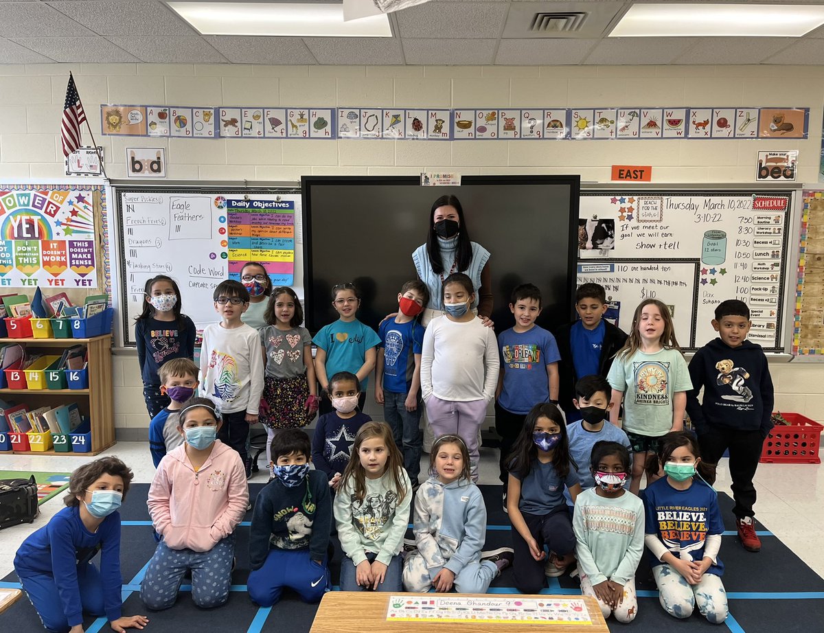 mssvafirst's tweet photo. Today we said goodbye to Miss Galpin, our student teacher from @JMUCoE. She is a @LittleRiverLCPS alumni and we were so glad to welcome her back to the nest. She taught me how to be a better teacher. Rm 21 will be a sad tomorrow. @courtcourttt279 #LRelem https://t.co/YyxPAmfIx8