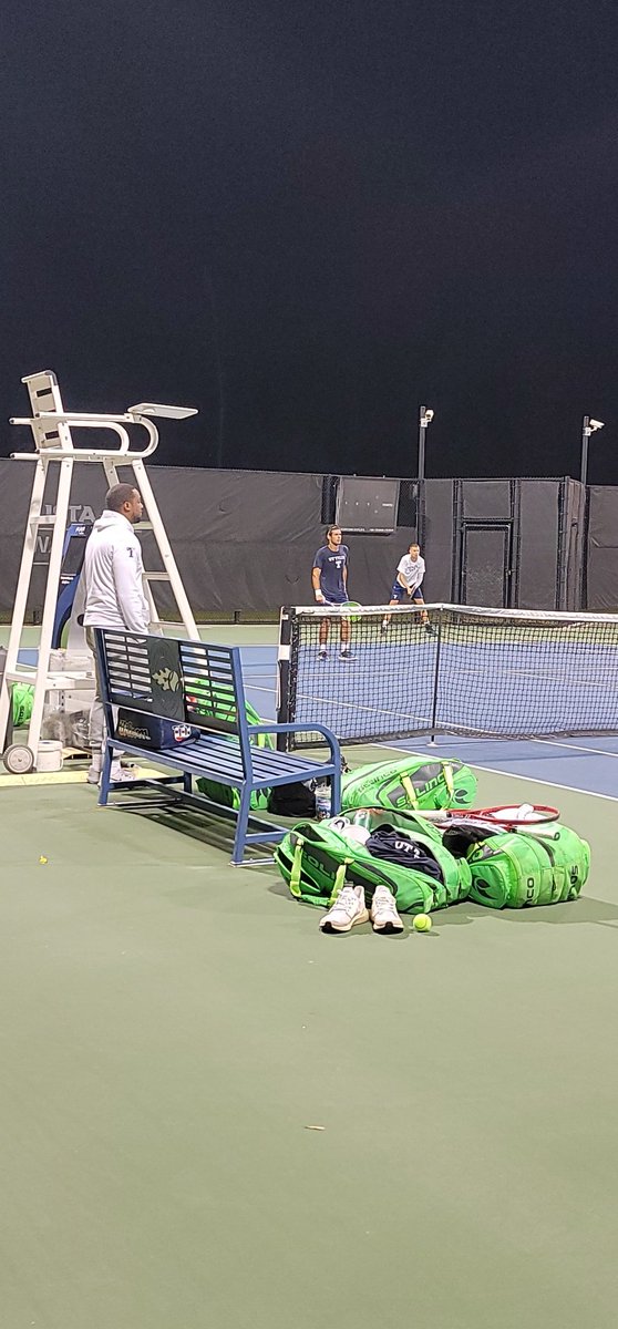 atsouttyler's tweet photo. Pats supporting Pats! ATS Anthony Holmes has been on the road all season with @patriotstennis 🎾 https://t.co/VJog74JHke