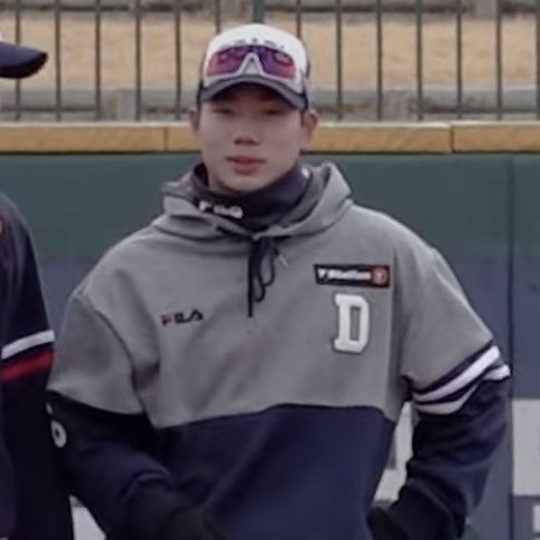 paprika55_'s tweet photo. 그냥.. 1군 스캠 영상들 속에서 아들을 볼 수 있다는거 자체가 너무... 좋고 https://t.co/C75IA4SO6W