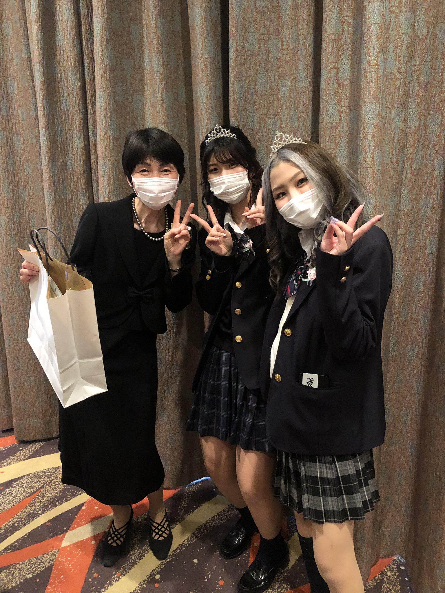 飛鳥未来高等学校制服 蒔い 飛鳥未来高等学校制服 蒔い