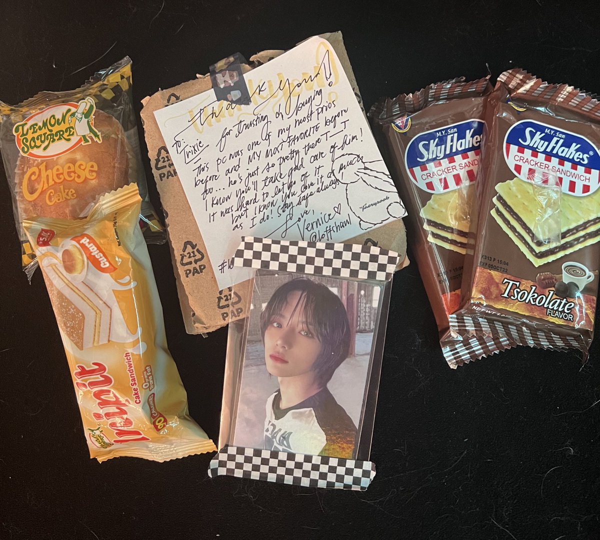 beomkaibear's tweet photo. 🧸 #bearmails
hii @bffshaul rockstar gyu pogi is here already💗 tysm for letting me adopt him and super appreciate the snacks like fave ko mga toh😭 #bamgyureal https://t.co/JgZY2MImKF