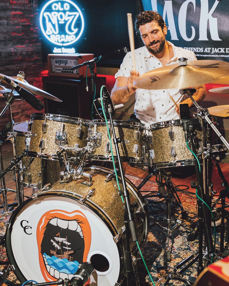 nathanLDB's tweet image. Alright alright alright! Saturday March 26th at House Of Blues Chicago. The Band Royale’s first show in two years. No masks or vax cards required! Get your tickets with this link or buy them at the door when you arrive. 

livemu.sc/3GGUBql