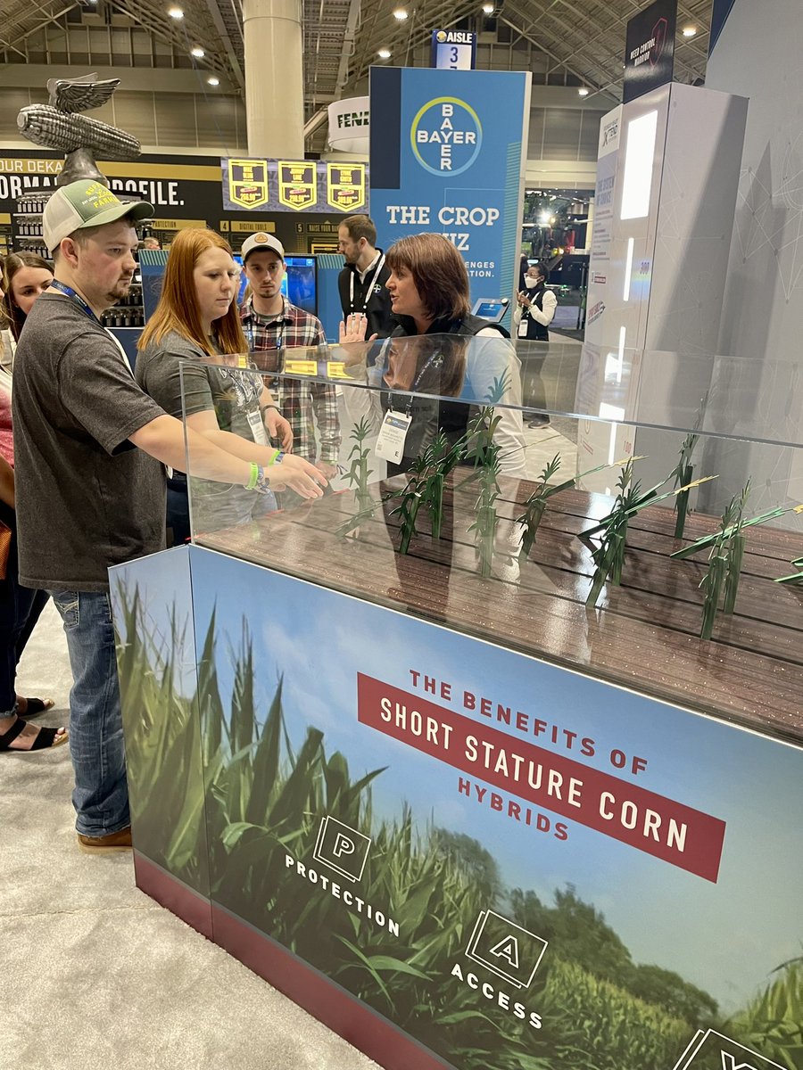 BayerTraits's tweet image. Day 1 of @ComClassic is in the books and we had a blast! Don’t forget to attend tomorrow’s WIN session at 3:00 p.m. to learn more about the Smart Corn System and #ShortCorn System. 🌽