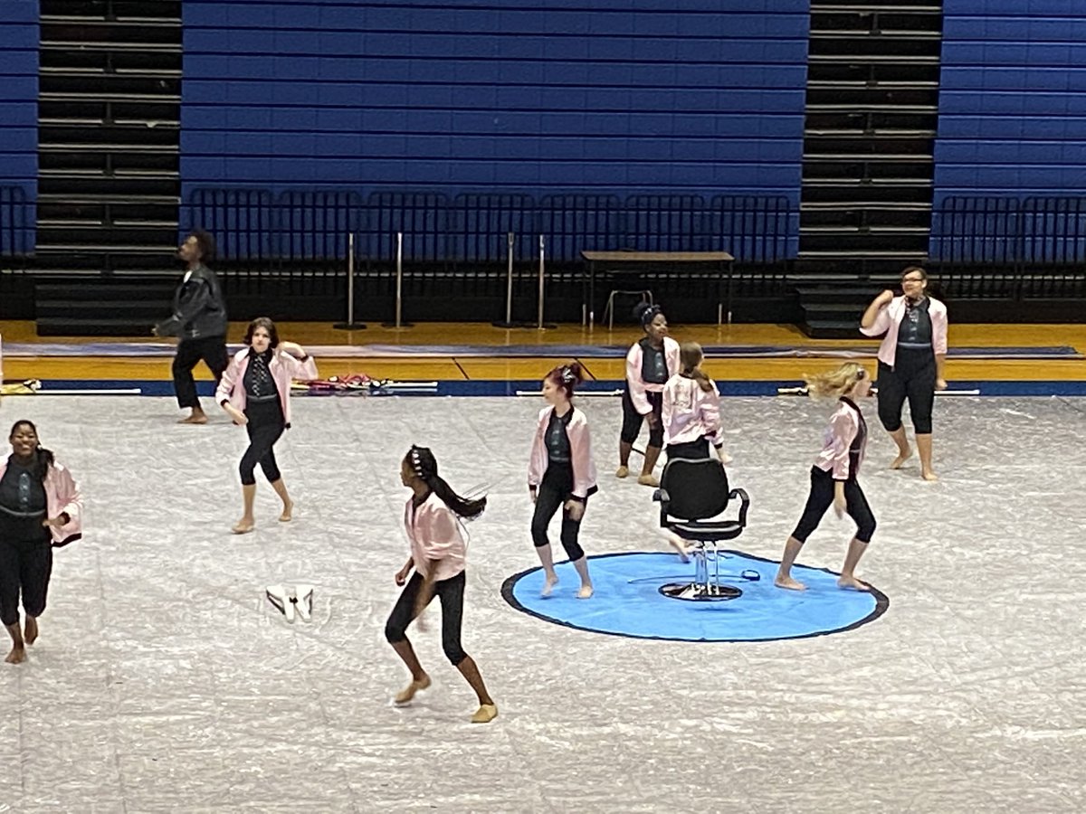 SPRING BAND tweet media