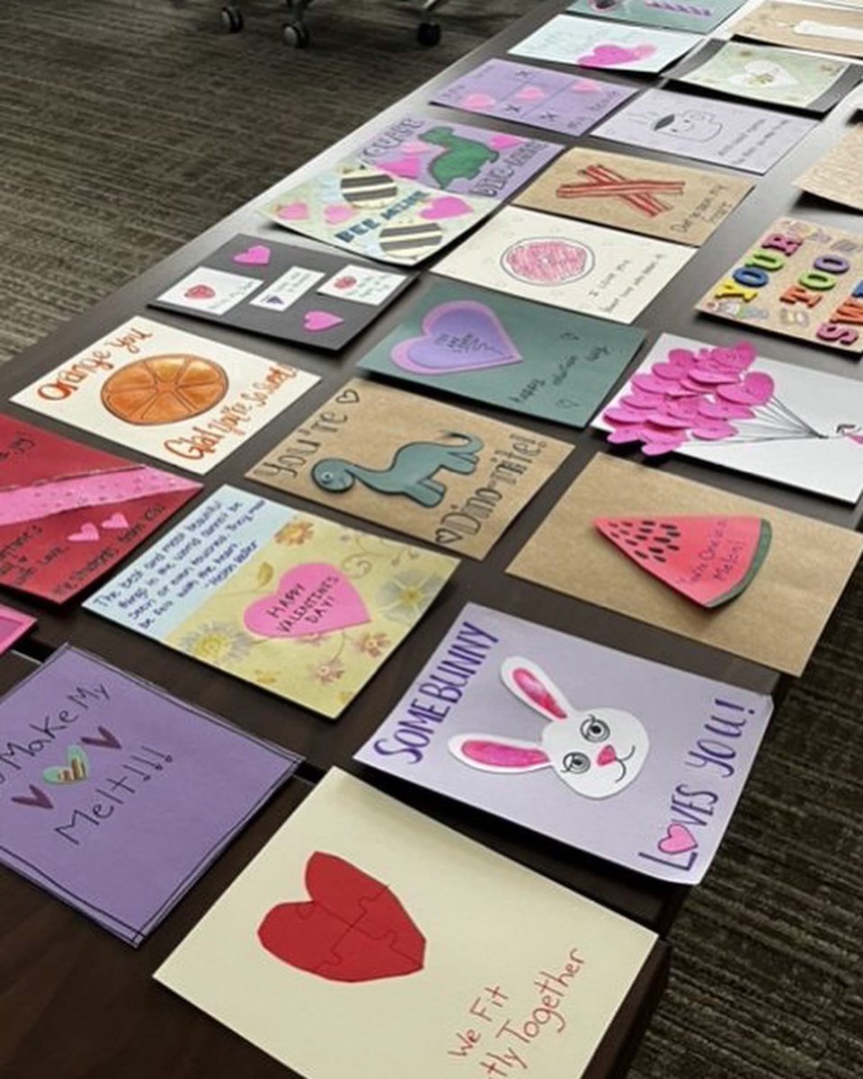 Service Leader Clarice Farley recently facilitated a ⚡️ Service in a Flash ⚡️ event that invited volunteers to make valentines for residents of Kentway Senior Independent Living.