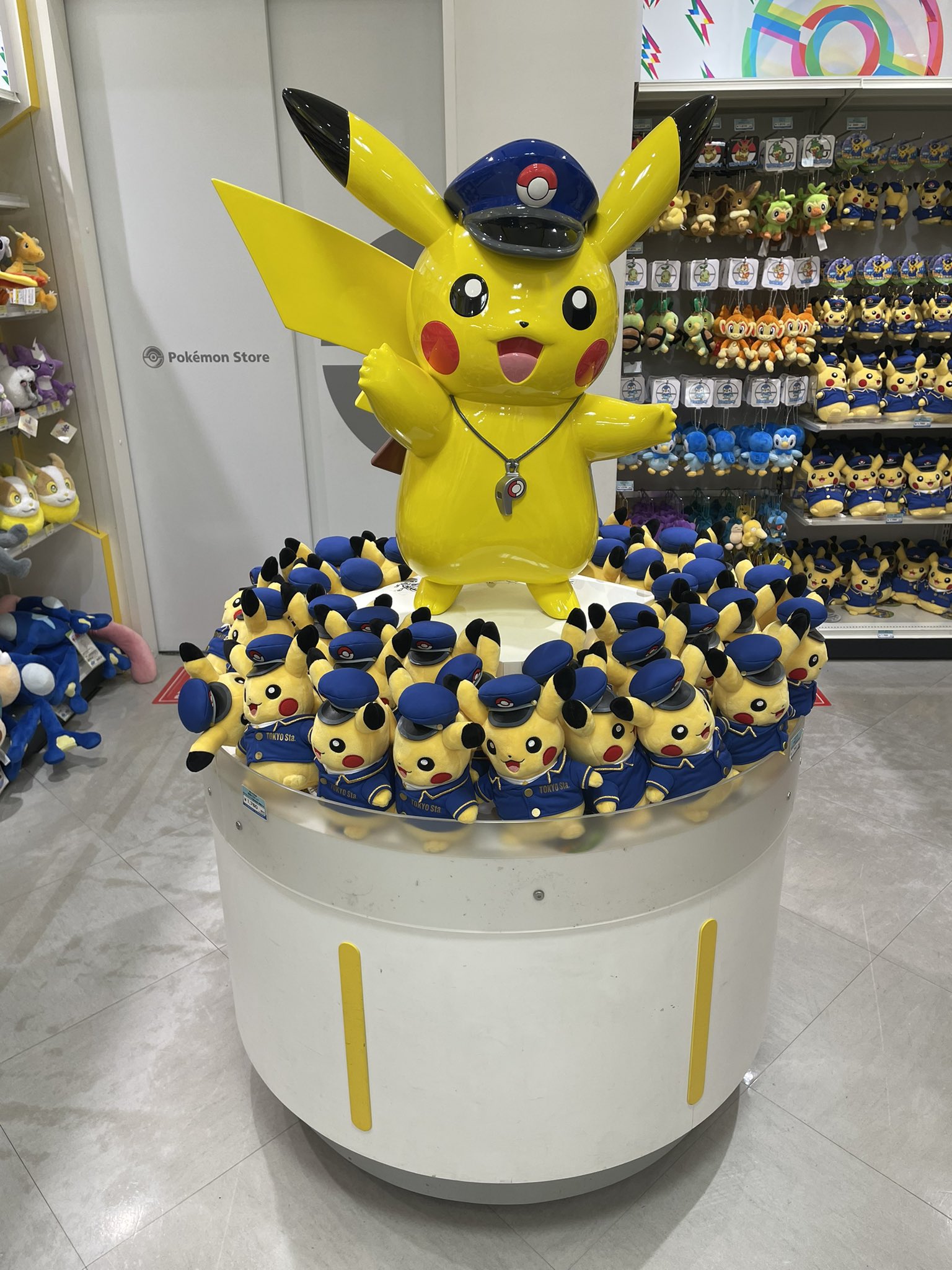 ポケモンストア東京駅店 Twitter Search Twitter