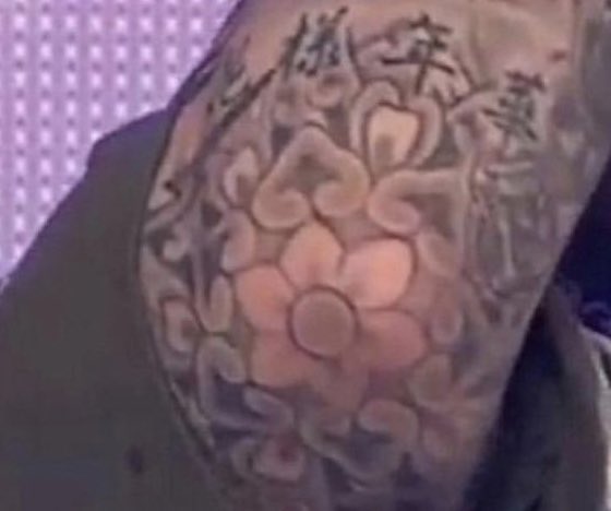 (BTSジミン)月・youthのタトゥーの意味は？首のほくろが金星？