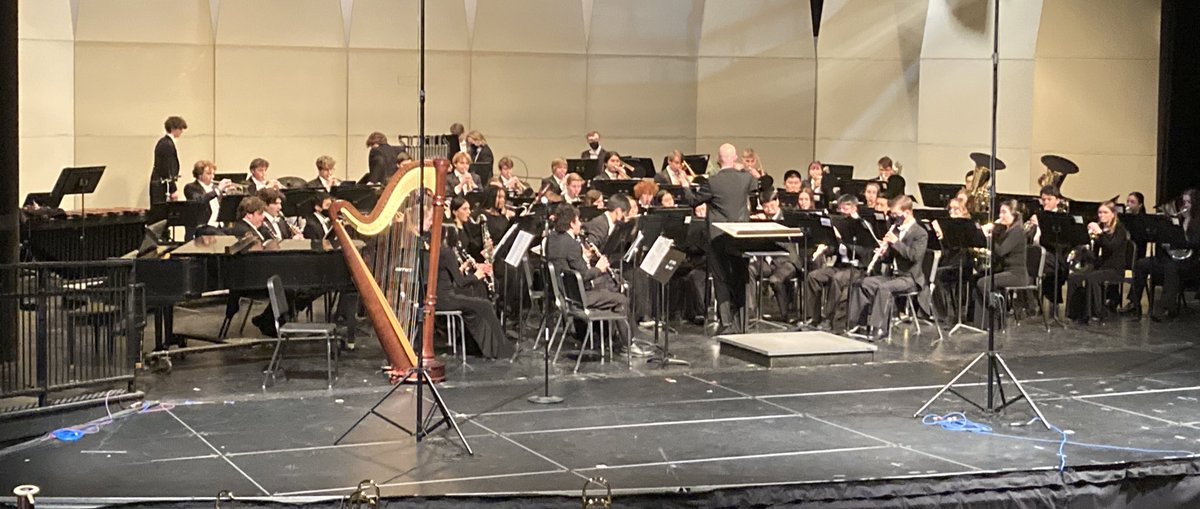 Thank you <a href="/NewTrier203/">New Trier HS</a> Band for the opportunity to share the stage with you tonight—it was truly an honor to share space with you! Congrats to everyone on a wonderful evening of incredible performances!!