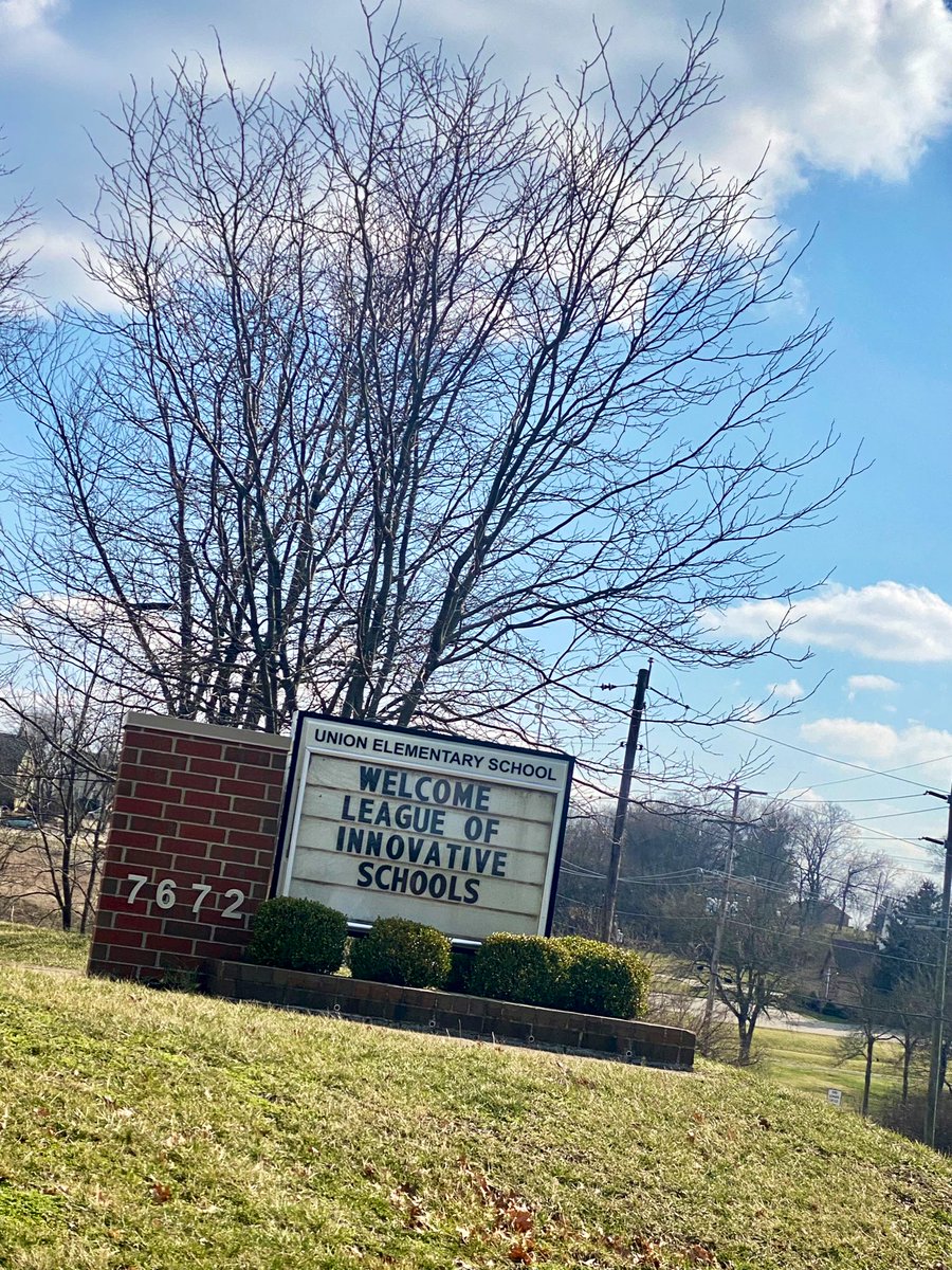 Our kids are awesome leaders! And today they hit a home run. So proud of them for welcoming <a href="/DPLeague/">League of Innovative Schools</a> visitors and leading tours around the building! 👏🏼 ⚾️ #WEareLakota #DPLIS