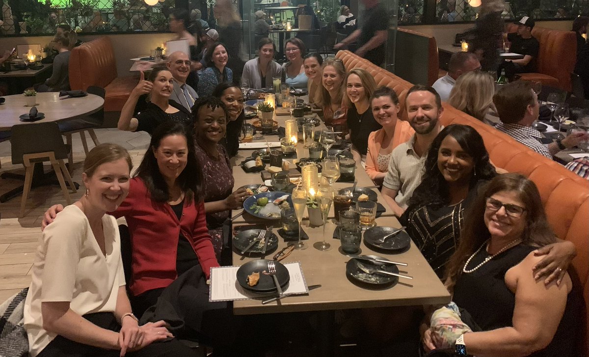 There are so many generations of @NU_ObGynRes @NMGynecology greatness in this photo. My heart has never been happier. @magdymiladmdms @audgie510 @WeronikaArmstr1 @segerber @SusanTsaiMD #northwesternproud #CAAM2022 #obgyn #residency