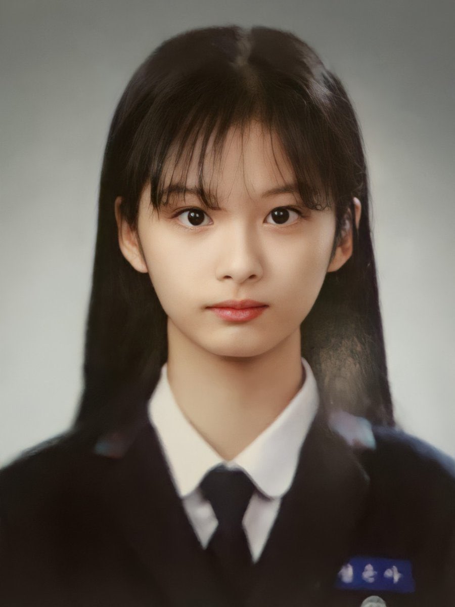 Nmixxソリュンの幼少期から卒アルまでの時系列を画像付きでご紹介 Koredol Beauty