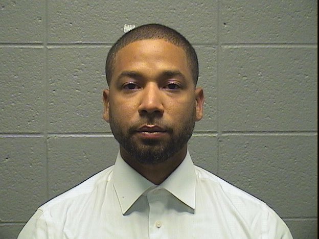 BenBradleyTV's tweet photo. Night 1 of 150 for Jussie Smollett. 
https://t.co/snLcNB5jTj https://t.co/EqxhWCoTgI