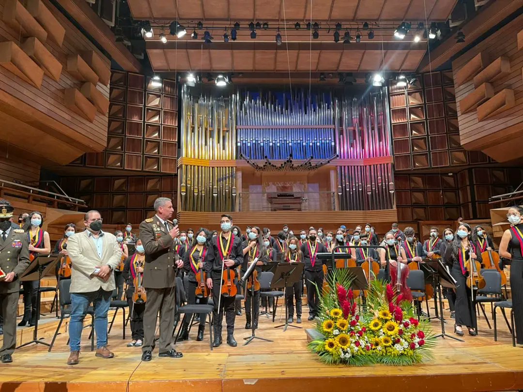 Armada_ve tweet media