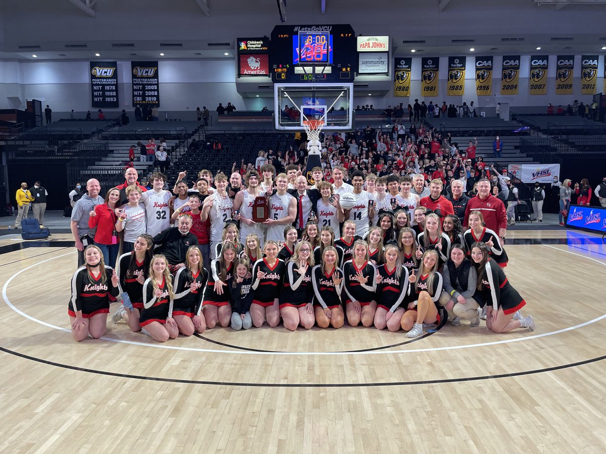 The Cave Spring Knights win the Class 3 Boys Title with a 76-75 win over Petersburg @vhsl ⁦<a href="/ddeguzmanTV/">David DeGuzman</a>⁩ ⁦@JournoRy⁩ ⁦<a href="/WFXRsports/">WFXR Sports</a>⁩ ⁦<a href="/WFXRnews/">WFXR News</a>⁩