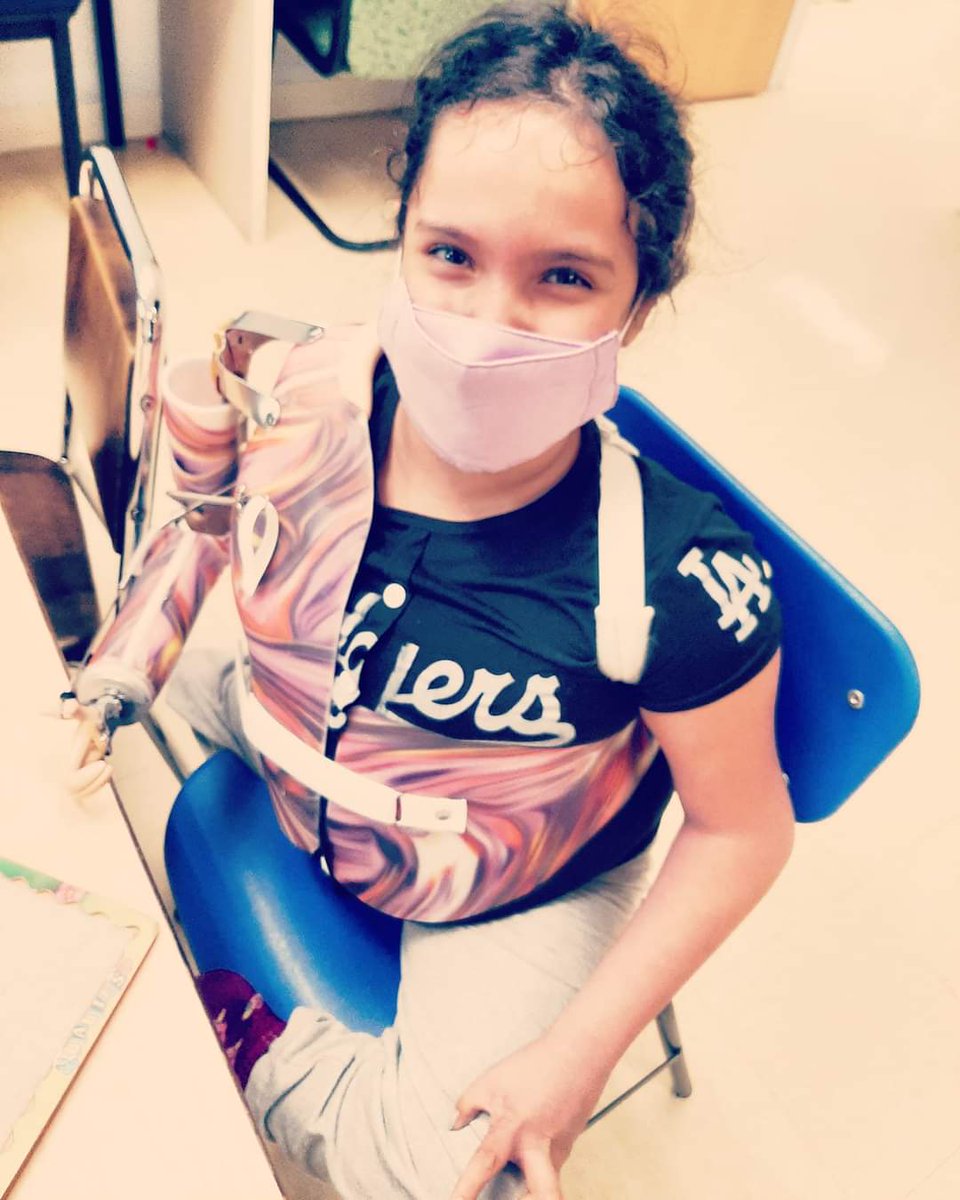 DULCEMAYELI's tweet photo. @fedevigevani @fedevigevani  por favor ayúdame a cumplir el sueño de mi pequeña, un mensaje tuyo la haría inmediatamente feliz. Mañana es su cumple 11 y se llama Valentina Lazcano 🙏🙏🙏🙏🙏❤❤❤❤❤ https://t.co/TIsZXlUjZA