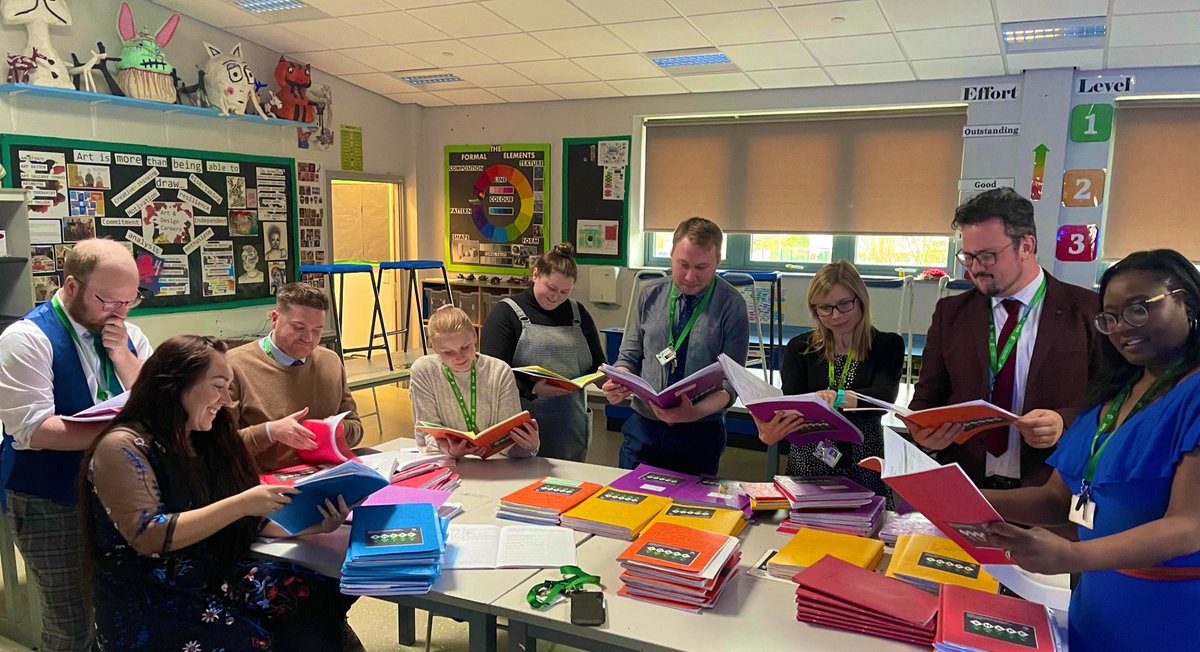 OfficialNUSA's tweet photo. Another way we improve our practice at #AmazingNUSA is by collaborating! Wonderful #TeachingAndLearning meeting, with the richest discussion points! We loved welcoming our #ECTs too! #Teaching #Collaboration #RQTs #TeamWork #Courageous #Determined #Fair #TheNUSAWay #Photogenic 📸 https://t.co/mtPiKCODFU