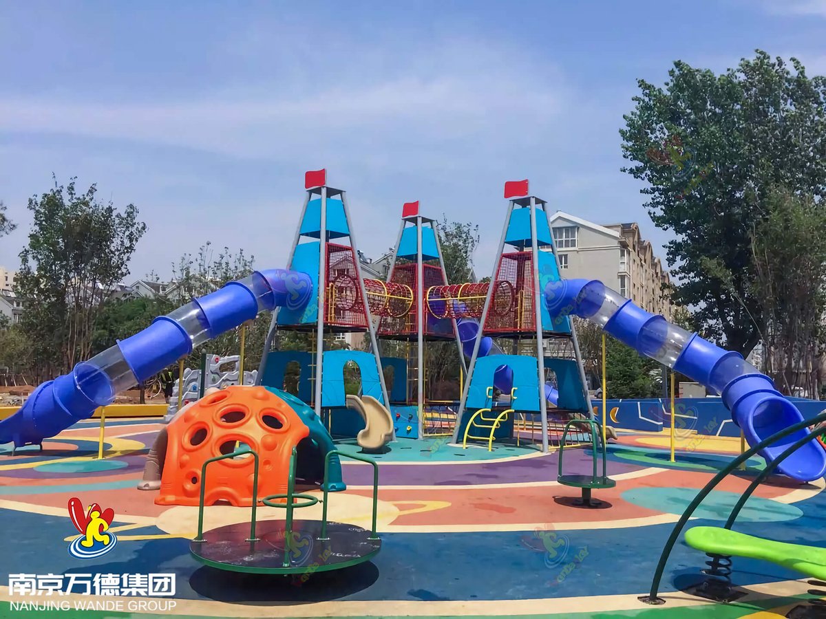 WandeOfficial's tweet photo. This large outdoor playground facility is composed of three blue towers, the design is inspired by the pyramid. 
Products link:
https://t.co/wmi46PjmuV

More info https://t.co/Ac0W9JTMZM
WhatsApp +8613776526556
Email sales11@wandeplay.com.cn
#outdoor #playground #sports #park https://t.co/h0gZLSRJ8g