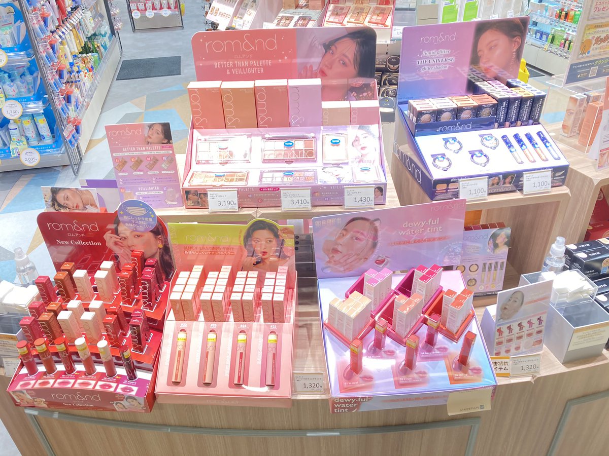 南砂町SUNSMO店】 店内には人気の韓国コスメの売り場や、発売され