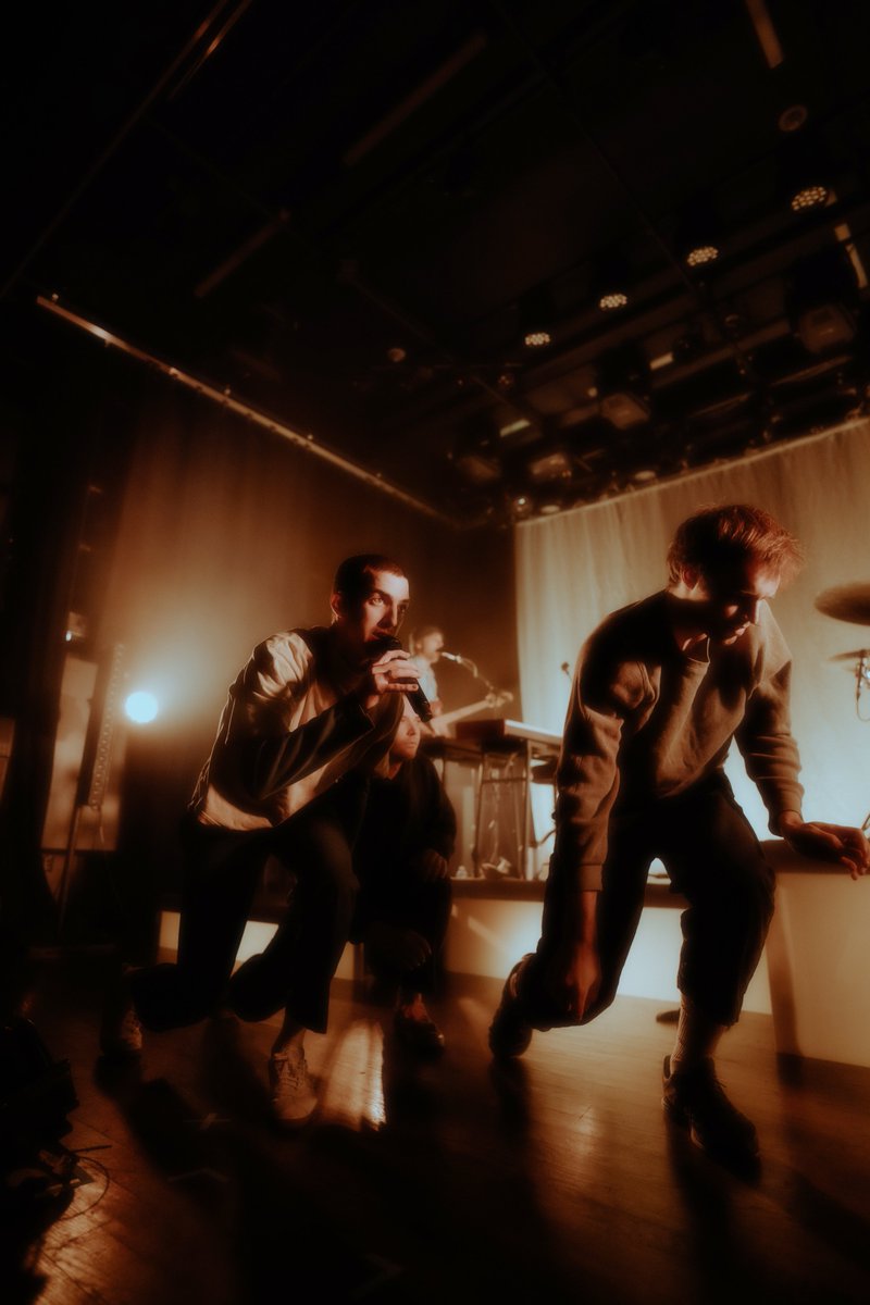 sarahrxdriguez's tweet photo. half alive last night at irving plaza😌📸 https://t.co/A5PEptuUSD