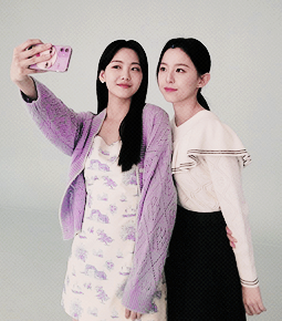 LIVE0NAM's tweet photo. ㅤ
ㅤㅤㅤㅤ𝙨𝙖𝙮 𝙘 𝙝 𝙚 𝙚 𝙧 𝙨 !
ㅤ https://t.co/4AOAdmaXCf