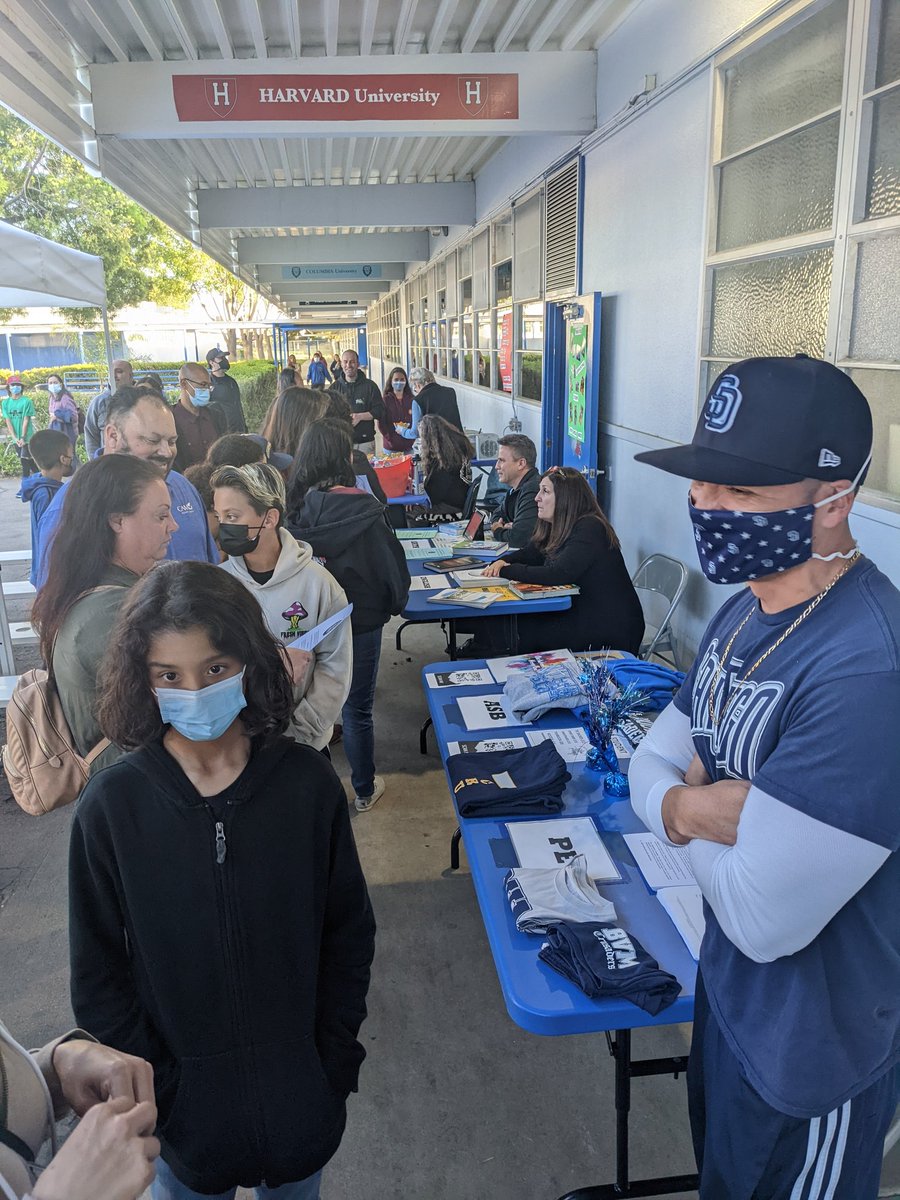 Bonita Vista Middle School tweet media