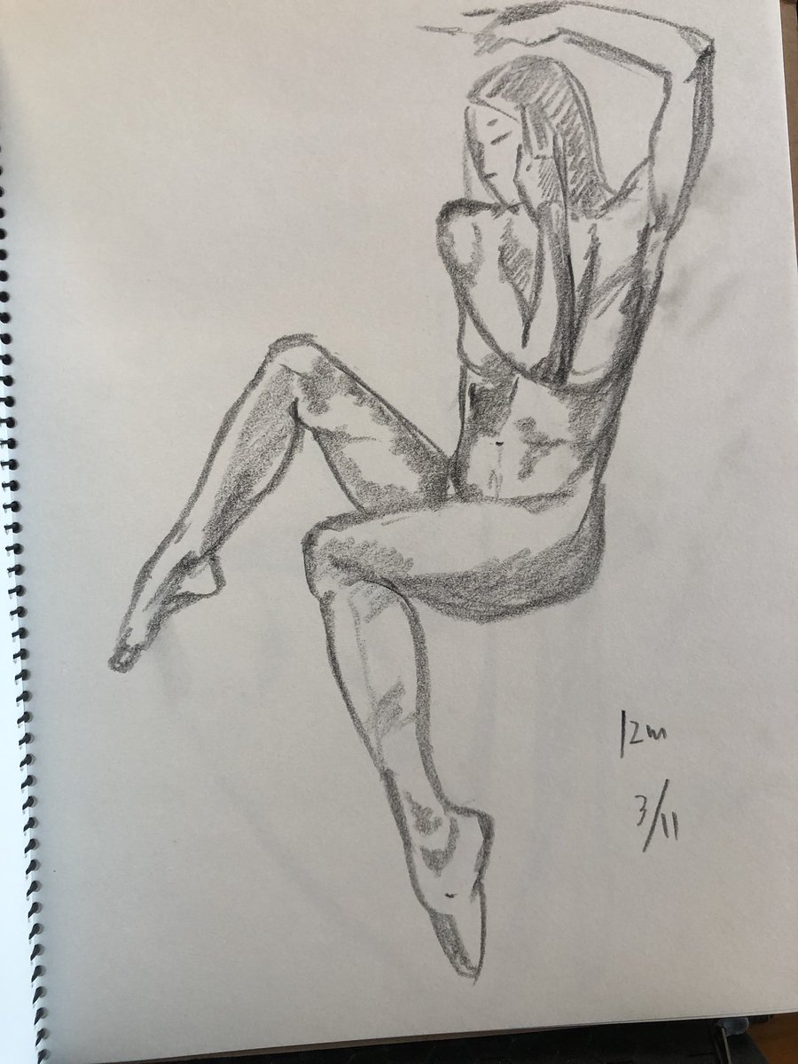 2枚目途中から、鉛筆を紙からずっと離さないで一筆で描き続ける、をしてみたんだけど、面白いな
 #まあまあクロッキー 